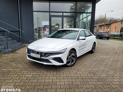 Hyundai Elantra V Hyundai Elantra 1.6 MPI (123 KM) CVT, wersja Smart (300)