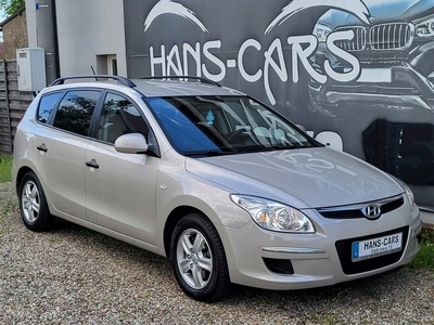 Hyundai i30 I CW 1.6 CRDi 90KM 2008