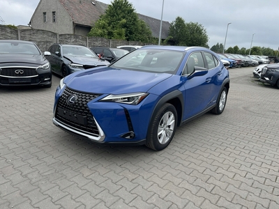 Lexus UX 2021