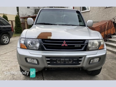 Mitsubishi Pajero III