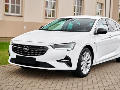 Opel Insignia II Grand Sport Facelifting 1.5 Diesel 122KM 2021