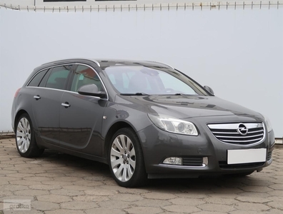 Opel Insignia , Navi, Xenon, Klimatronic, Tempomat, Parktronic,