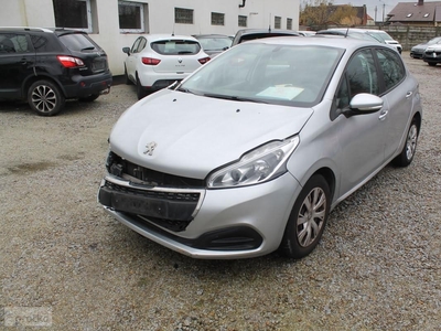 Peugeot 208 I .