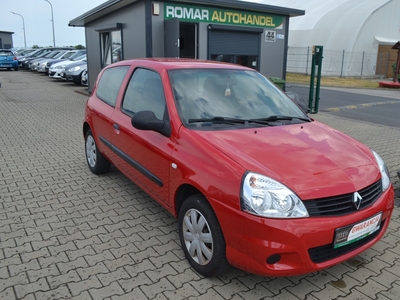 Renault Clio II Hatchback 1.1 58KM 2009