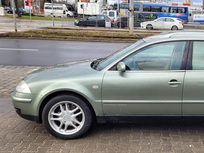 Volkswagen Passat B5 Kombi 2.8 30V 4motion 193KM 2002