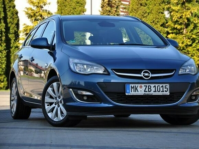 Opel Astra 1,4 Turbo Benzyna 140KM Navi Kamera PDC Pół skóra Serwis z DE !!