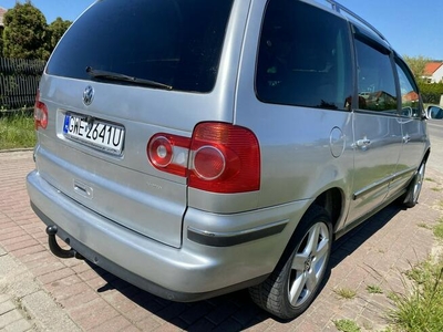 Volkswagen Sharan 1,8 Turbo,7 foteli, podgrz. szyba czołowa i fotele,hak,wbud. foteliki