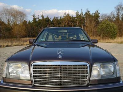 Mercedes-Benz W124