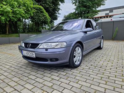 Opel Vectra B Lift 2.2 benzyna 146km 2001r stan bdb Full Opcja ZAMIANA