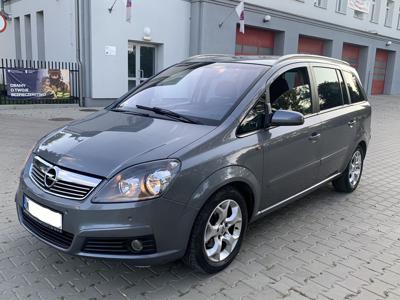 Opel Zafira 2005 rok 1,6 + LPG 7 osób!