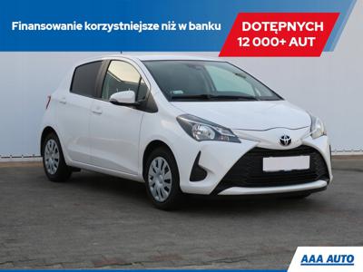 Toyota Yaris III Hatchback 5d Facelifting 2017 1.5 Dual VVT-iE 111KM 2018