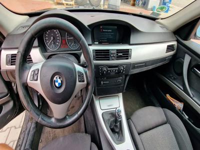 Używane BMW Seria 3 - 11 000 PLN, 355 000 km, 2006