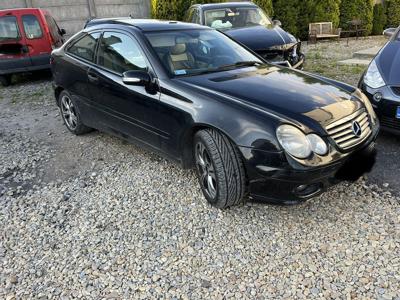 Używane Mercedes-Benz Klasa C - 6 800 PLN, 374 000 km, 2003