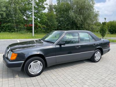 Używane Mercedes-Benz W124 (1984-1993) - 11 900 PLN, 475 000 km, 1990