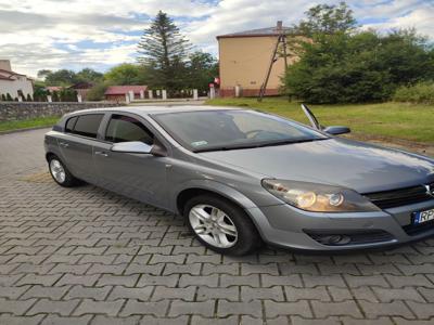 Używane Opel Astra - 11 800 PLN, 276 983 km, 2006