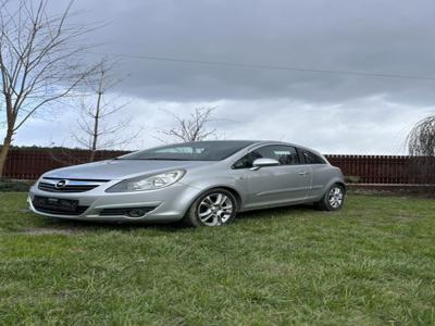 Używane Opel Corsa - 8 000 PLN, 216 500 km, 2007