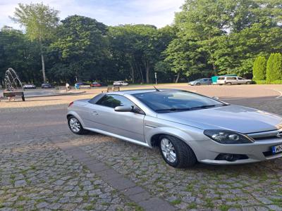 Używane Opel Tigra - 5 500 PLN, 252 825 km, 2005