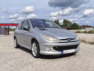 Używane Peugeot 206 - 4 200 PLN, 239 400 km, 2003