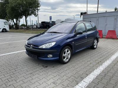 Używane Peugeot 206 - 7 800 PLN, 179 000 km, 2003