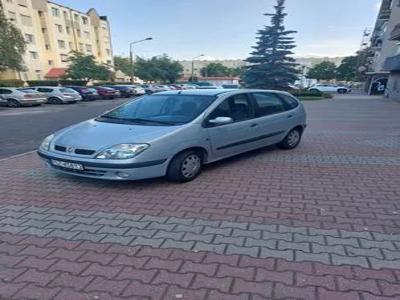 Używane Renault Scenic - 3 599 PLN, 259 165 km, 2000