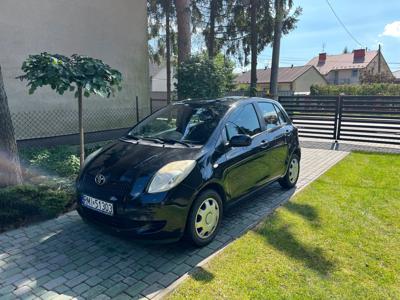 Używane Toyota Yaris - 10 500 PLN, 165 000 km, 2007