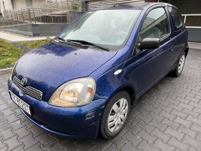 Używane Toyota Yaris - 4 999 PLN, 190 000 km, 2000