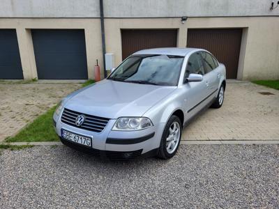 Używane Volkswagen Passat - 10 900 PLN, 258 000 km, 2003