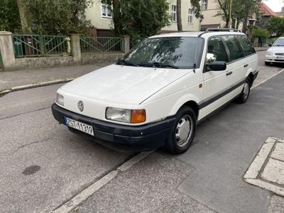 Używane Volkswagen Passat - 5 999 PLN, 430 000 km, 1997