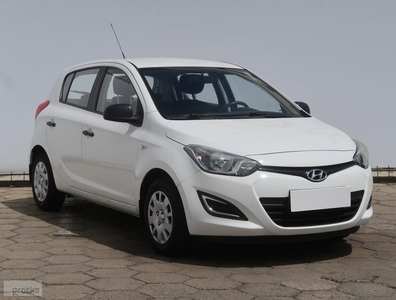 Hyundai i20 , Salon Polska, Serwis ASO, Klima