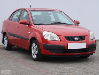 Kia Rio II , Salon Polska