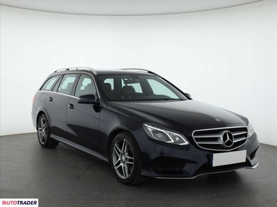 Mercedes E-klasa 2.1 201 KM 2014r. (Piaseczno)