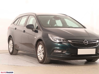 Opel Astra 1.6 108 KM 2016r. (Piaseczno)