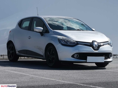 Renault Clio 0.9 88 KM 2016r. (Piaseczno)