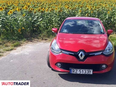 Renault Clio 1.1 benzyna 75 KM 2016r.