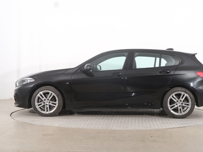 BMW 1 2022 118i 23206km Hatchback