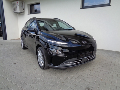 Hyundai Kona LEDY kamera PDC