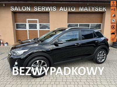 Kia Stonic 1,4 100KM Rej02.2018r Klima Navi Kamera Koła lato/zima