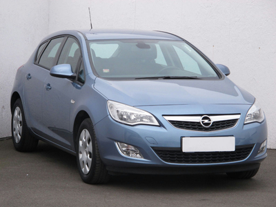 Opel Astra 2013 1.7 CDTI 158453km Hatchback