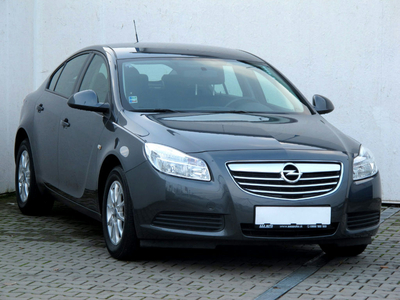 Opel Insignia 2009 2.0 CDTI 272334km Hatchback