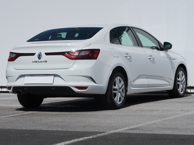 Renault Megane 2017 1.6 SCe 120972km Sedan