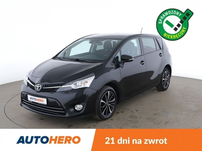 Toyota Verso bi-xenon, klima auto, grzane fotele