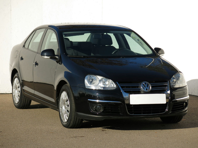 Volkswagen Jetta 2006 1.6 FSI 236549km Sedan