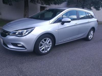 Używane Opel Astra - 55 900 PLN, 96 100 km, 2016