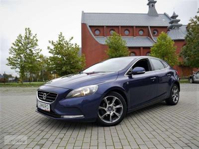 Volvo V40 II