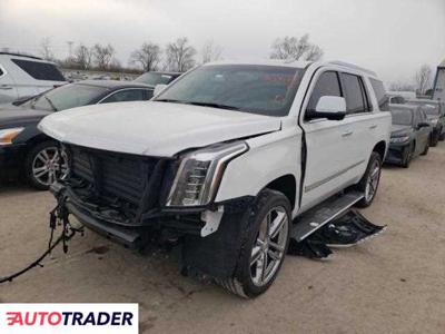 Cadillac Escalade 6.0 benzyna 2018r. (PEKIN)