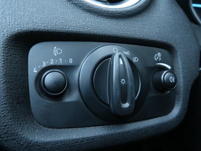 Ford Fiesta 2013 1.25 i 78601km ABS klimatyzacja manualna