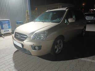 Kia Carens 2006 2.0 CRDi 215304km Samochody Rodzinne