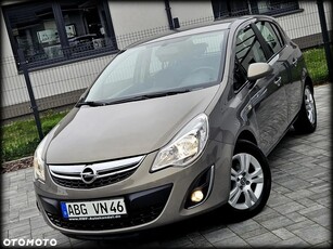 Opel Corsa 1.2 16V Cosmo