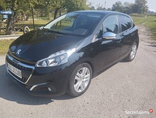 Peugeot 208 Tablet przebieg tylko 37tyś