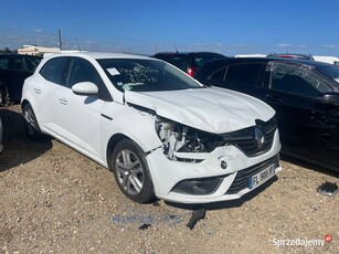 RENAULT Mégane IV 1.5 DCi 115 FL900